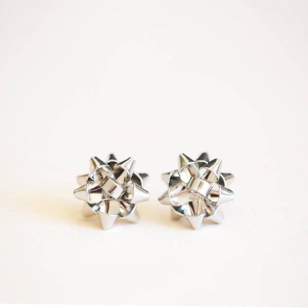 Holiday Bow Earrings | Single | Silver